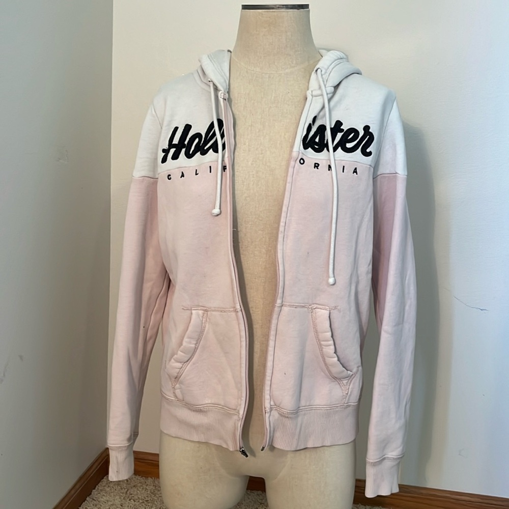 Hollister sweater